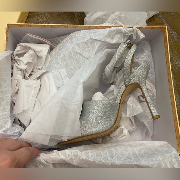 Badgley Mischka Jewel Lanie Heel - Picture 7 of 8